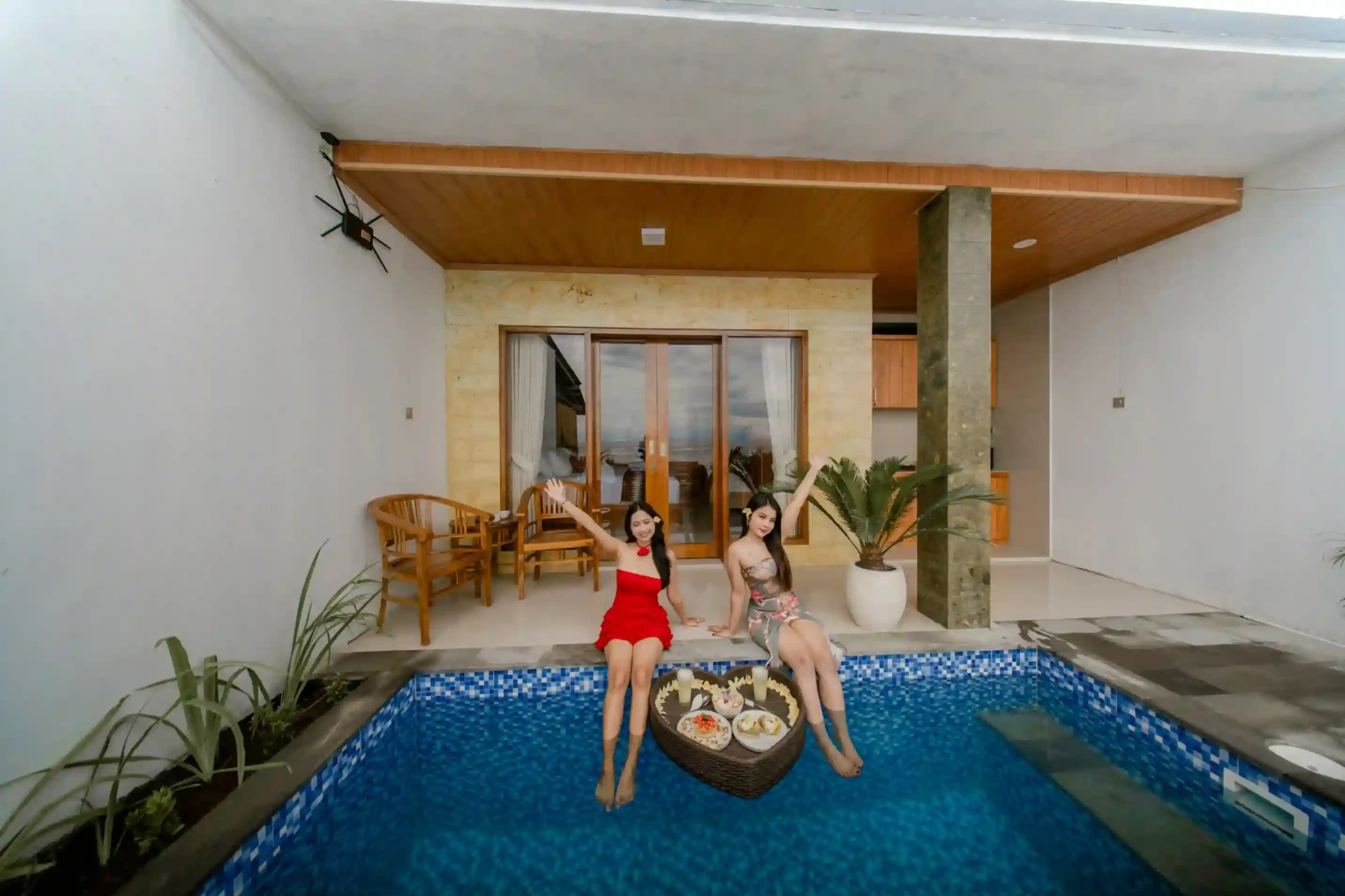 White sand beach and turquoise water at Sunrise Cottage Penida Nusa Penida